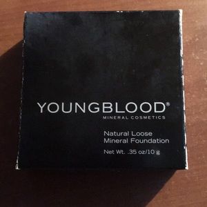 Youngblood Natural Loose Mineral Foundation
